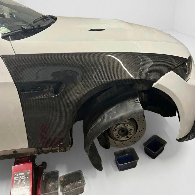 Pièces en carbone Tuning 1463 - Kotflügel Vollcarbon passend für BMW M3 E90 / E92 / E93