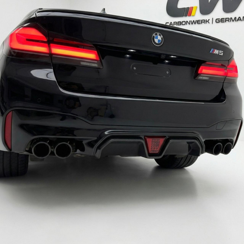 Pièces en carbone Tuning 1896 - Diffusor Clubsport mit Leuchte Vollcarbon passend für BMW M5 F90